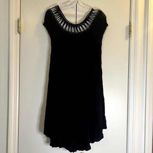 Free People black crochet trim sleeveless boho mini dress size XS rayon - Picture 5 of 7